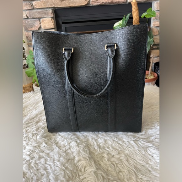 NWOT MCM DOCUMENT SAC 2 WAY - Picture 3 of 16